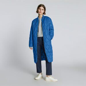 Everlane ReNew Long Liner in Lapis Blue size Small